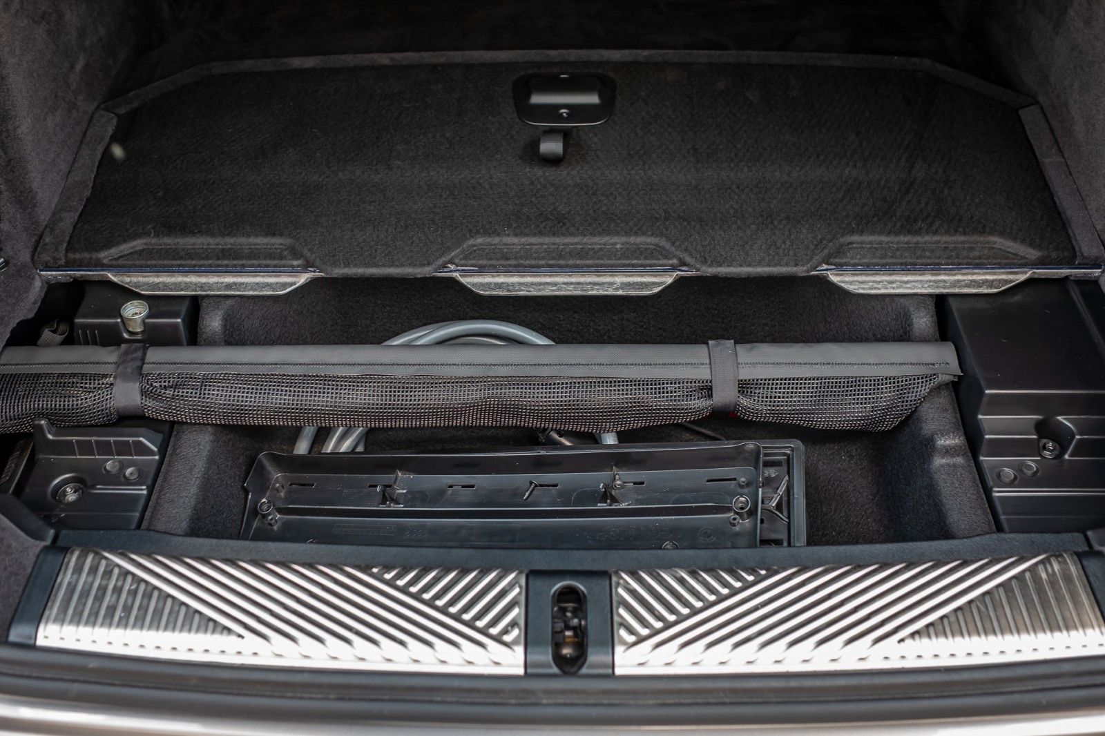 Fahrzeugabbildung BMW i5 Touring 40 eDrive M Sport |ACC|HUD|PANO|H&K|