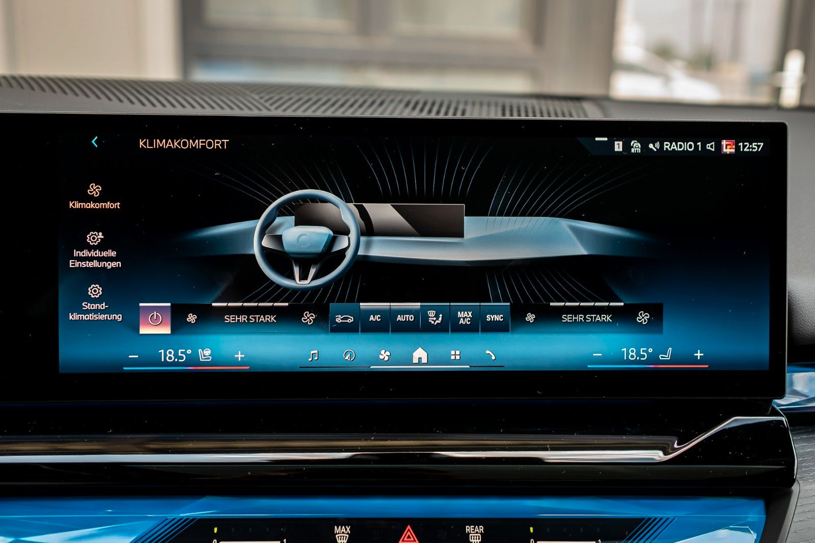 Fahrzeugabbildung BMW i5 Touring 40 eDrive M Sport |ACC|HUD|PANO|H&K|