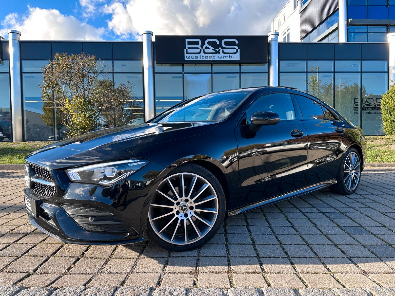 Mercedes-Benz CLA 180 d AMG line |PANO|19 "|Ambiente-Bel.|