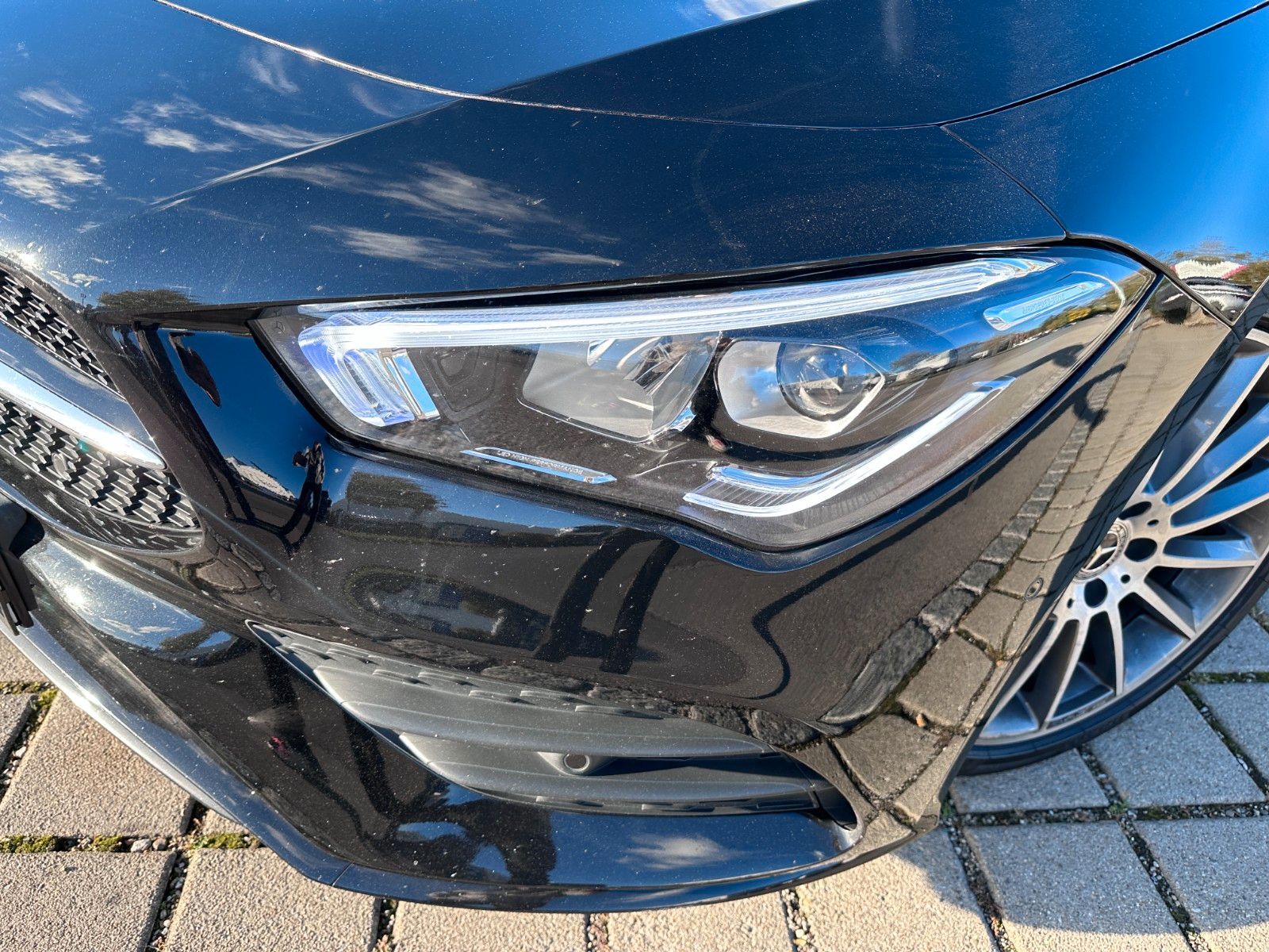 Fahrzeugabbildung Mercedes-Benz CLA 180 d AMG line |PANO|19 "|Ambiente-Bel.|