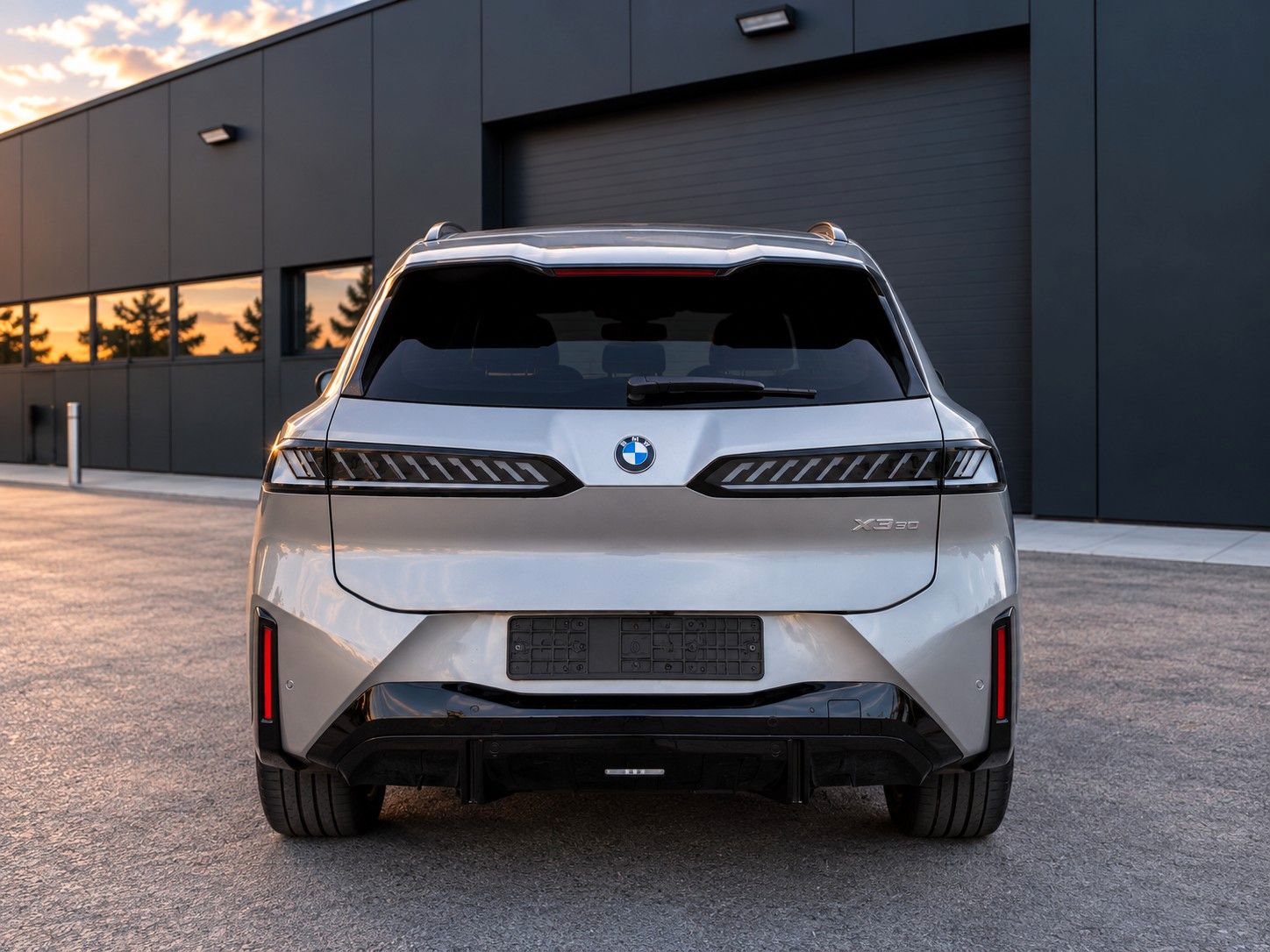 Fahrzeugabbildung BMW iX3 50 xDrive,M Sport Pro,Pano,Harman,3D HUD,22"
