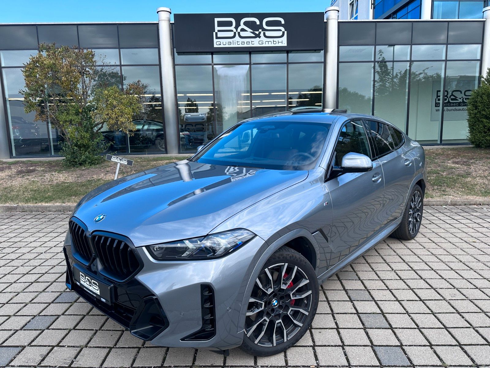 Fahrzeugabbildung BMW X6 40 d xDrive M Sport | UNFALLFR | MWST AUSW |.
