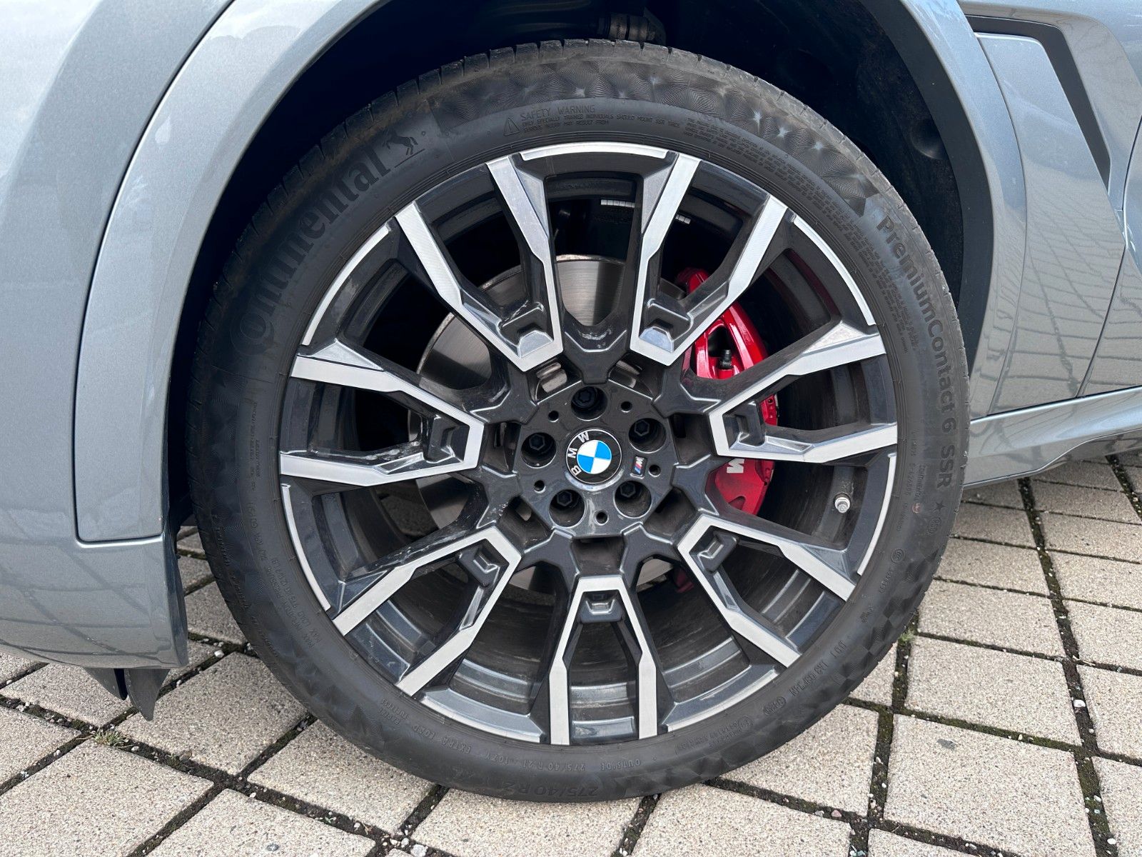 Fahrzeugabbildung BMW X6 40 d xDrive M Sport | UNFALLFR | MWST AUSW |.