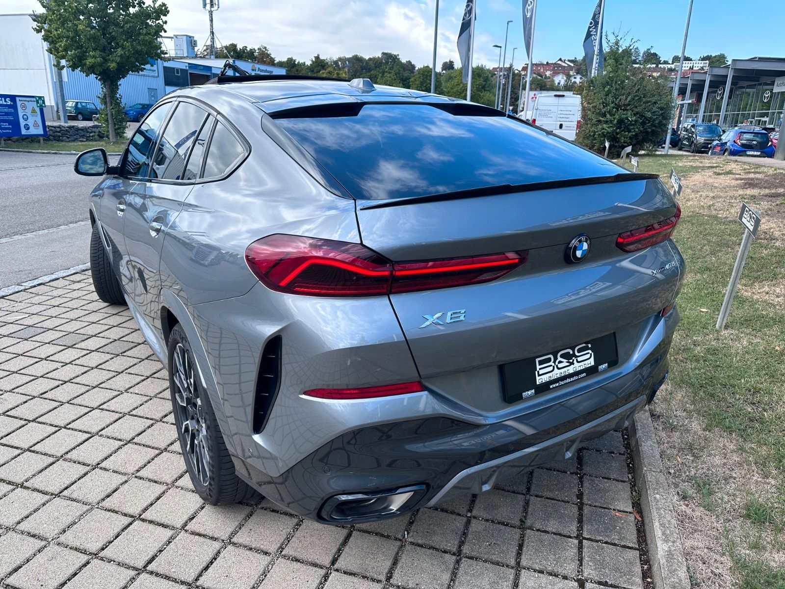 Fahrzeugabbildung BMW X6 40 d xDrive M Sport | UNFALLFR | MWST AUSW |.