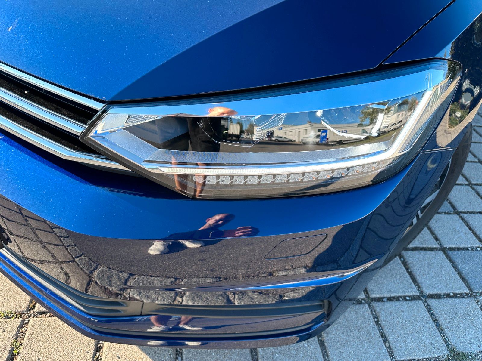 Fahrzeugabbildung Volkswagen Touran Comfortline 7 Sitz|DYNAUDIO|DEUTSCHES FZG