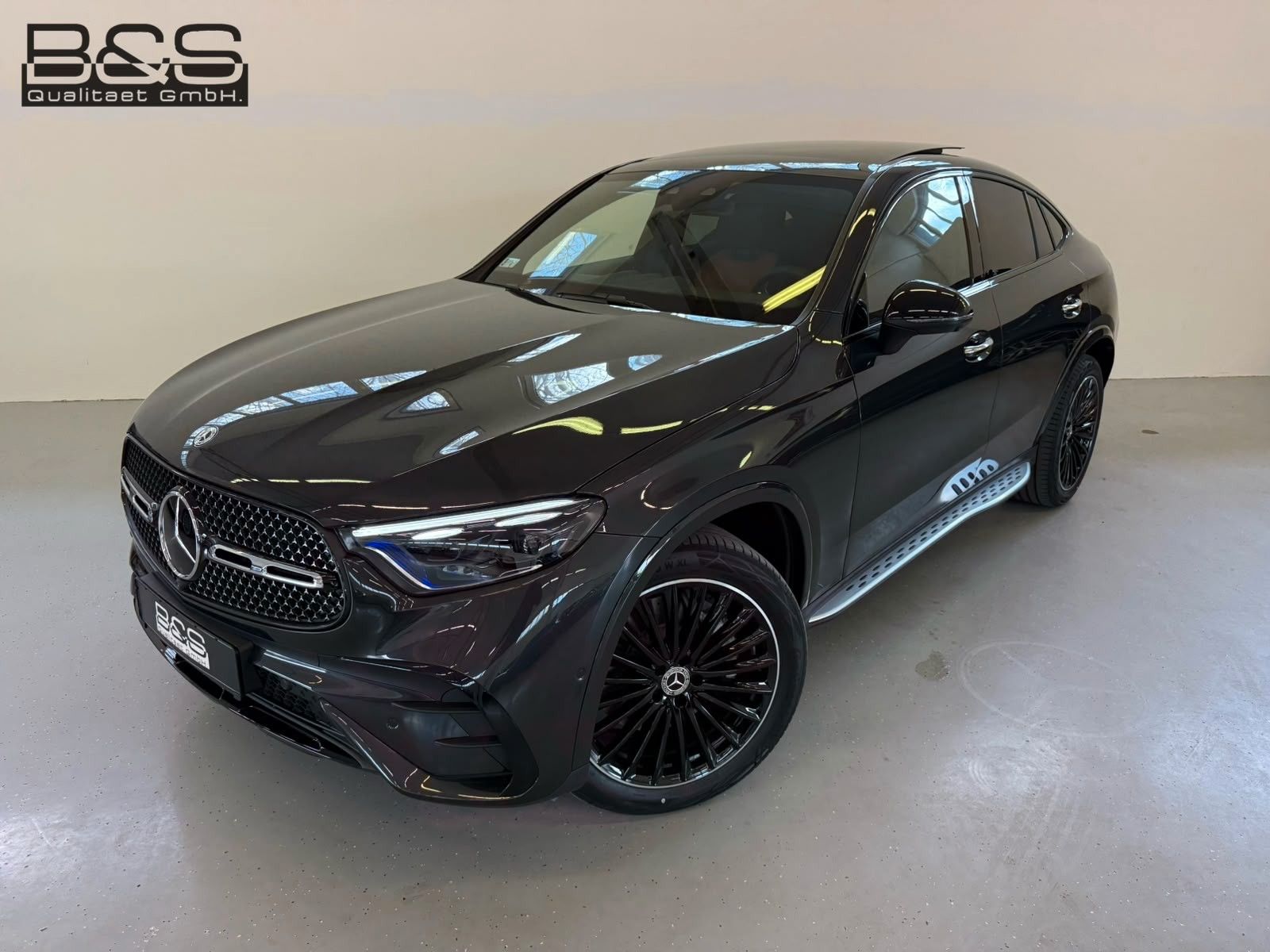 Fahrzeugabbildung Mercedes-Benz GLC 300 d 4Matic Coupe AMG Prem Plus, VOLLAUST