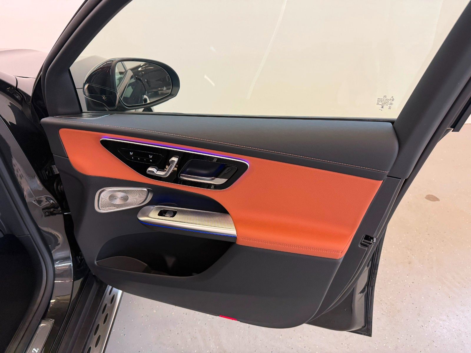 Fahrzeugabbildung Mercedes-Benz GLC 300 d 4Matic Coupe AMG Prem Plus, VOLLAUST