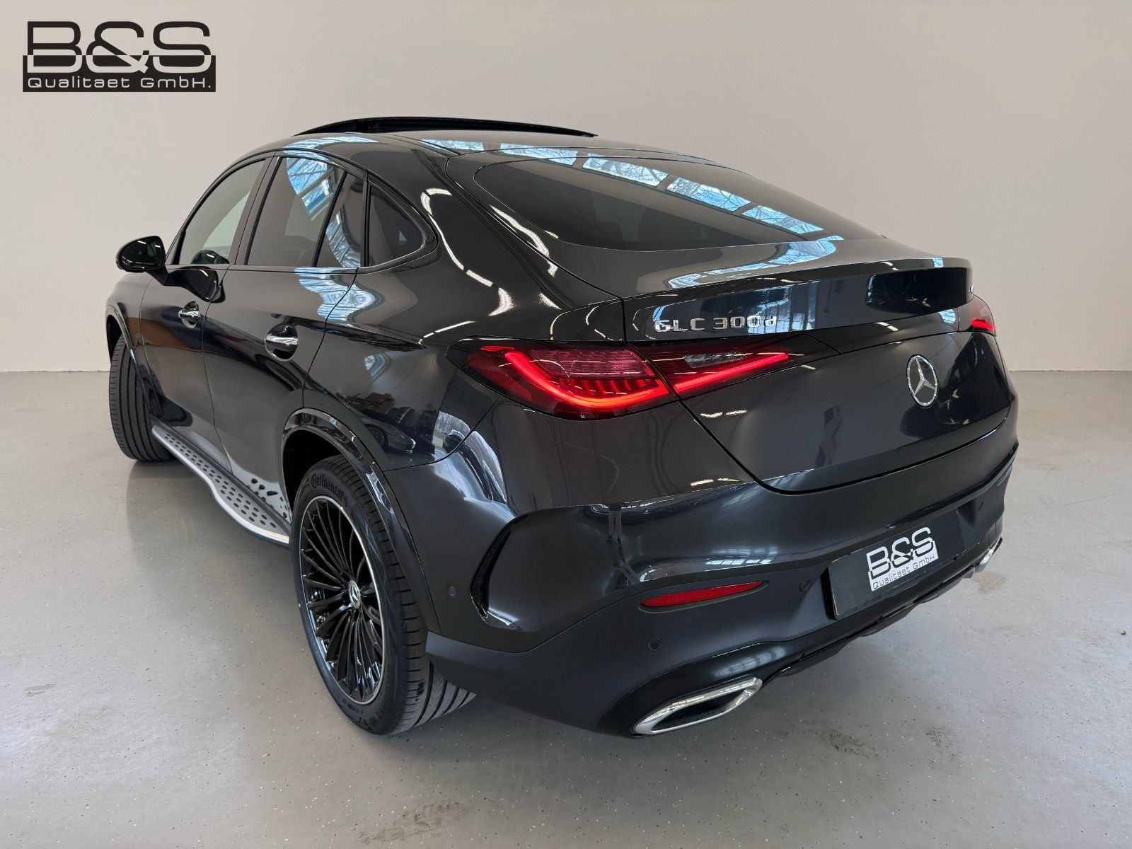 Fahrzeugabbildung Mercedes-Benz GLC 300 d 4Matic Coupe AMG Prem Plus, VOLLAUST