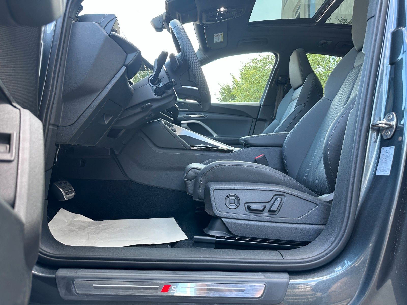 Fahrzeugabbildung Audi Q5 Sportback  SLine|Pano|Hud|B&O|Sitzbelüftung|